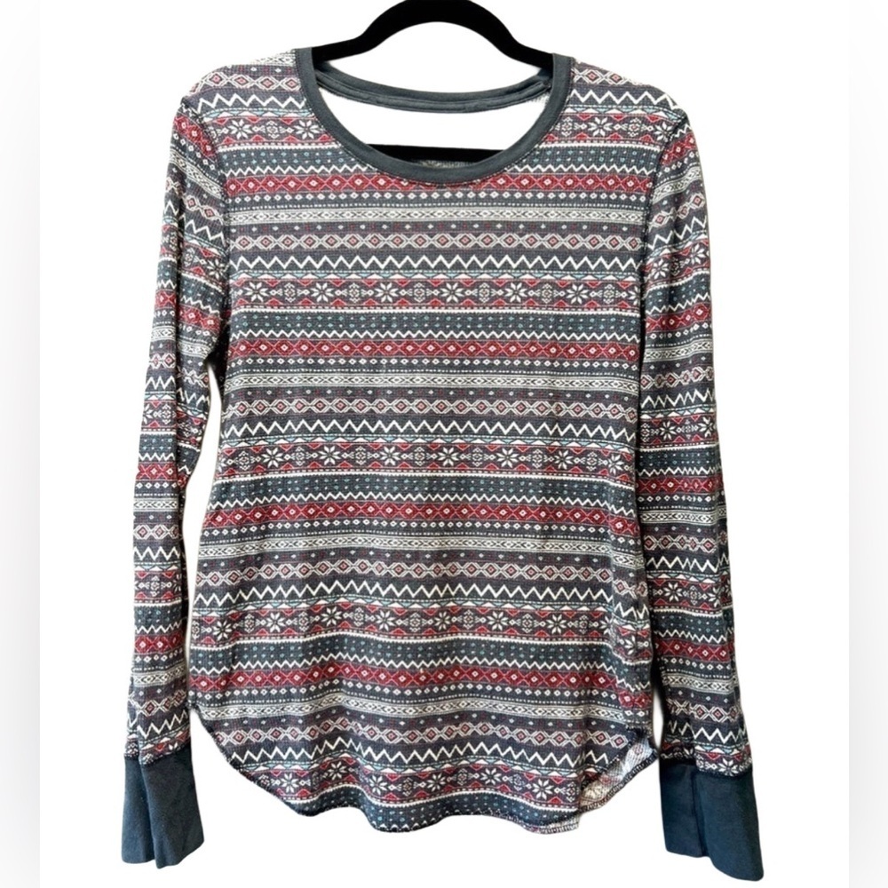 Old Navy Women's Fair Isle Long Sleeve Tee – Size M, Cozy Winter Style